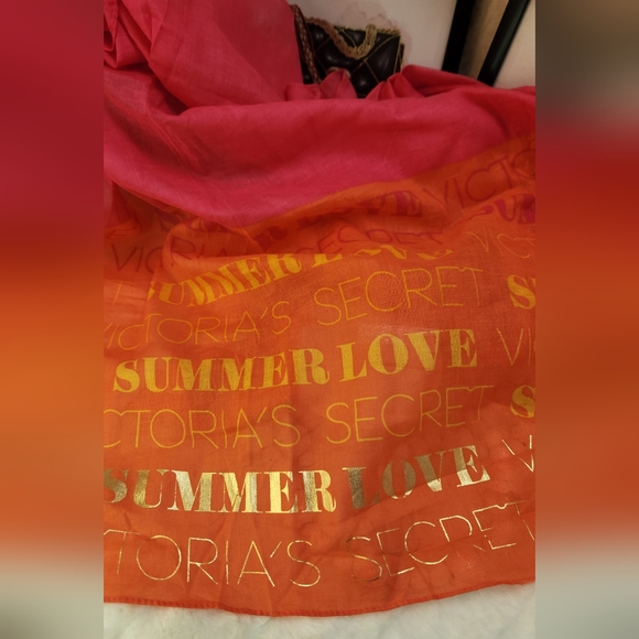 Victoria's Secret Pink and Orange Beach Sarong Cover Up.  NWT - Picture 6 of 9